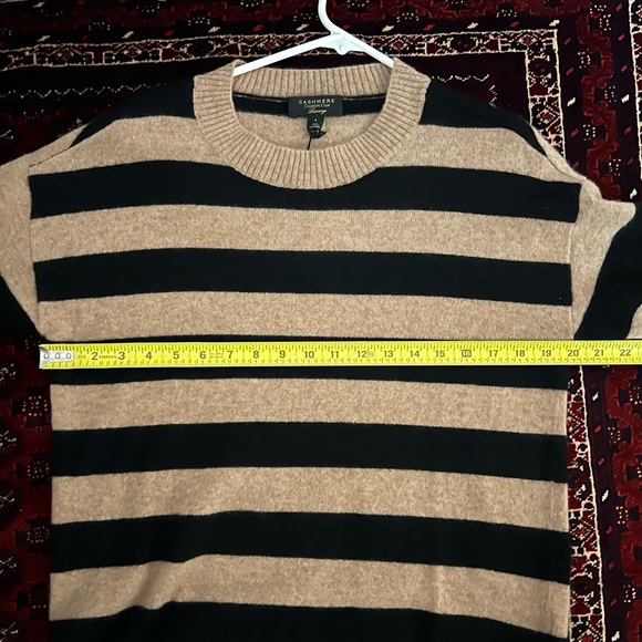 NWT Charter club women cashmere sweater. - Picture 5 of 6